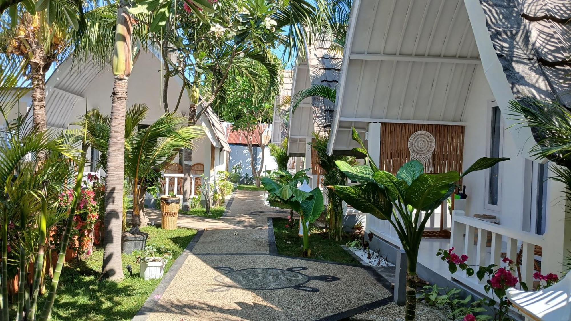 New Balengku Dua Hotel - Adults Only Gili Air Exteriör bild