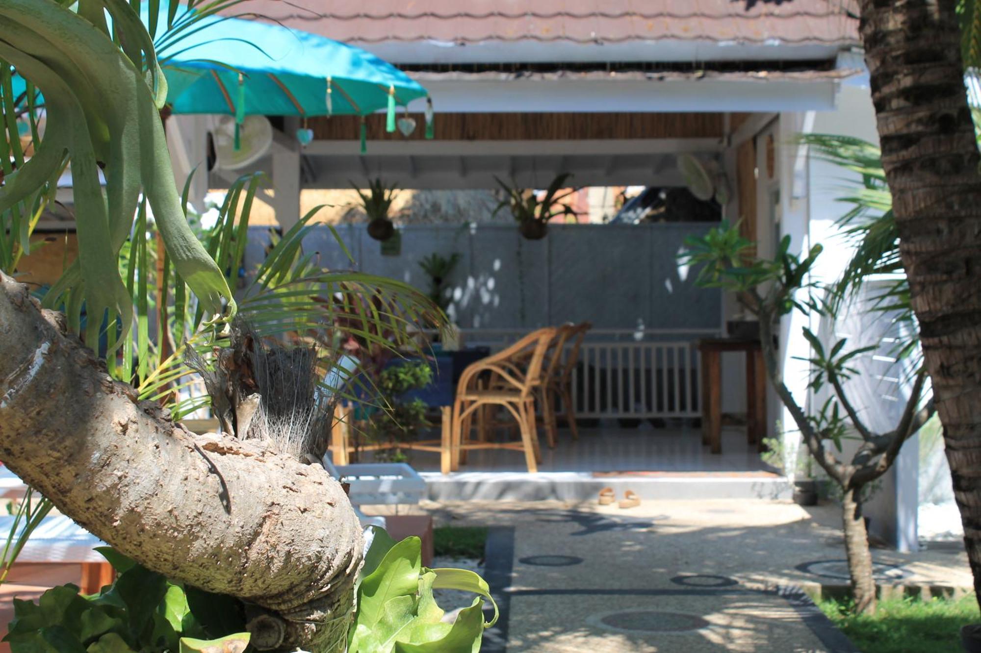 New Balengku Dua Hotel - Adults Only Gili Air Exteriör bild