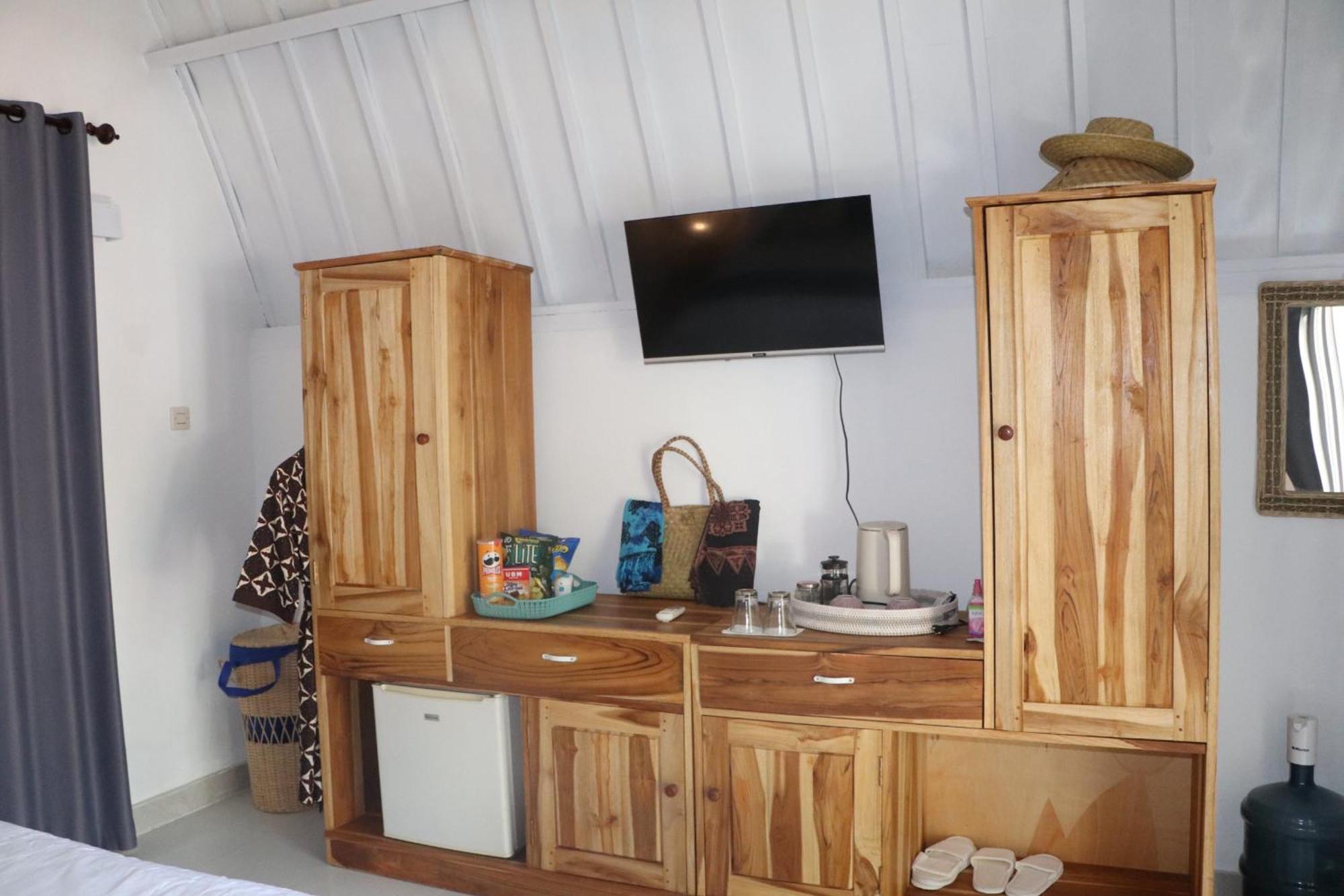 New Balengku Dua Hotel - Adults Only Gili Air Exteriör bild