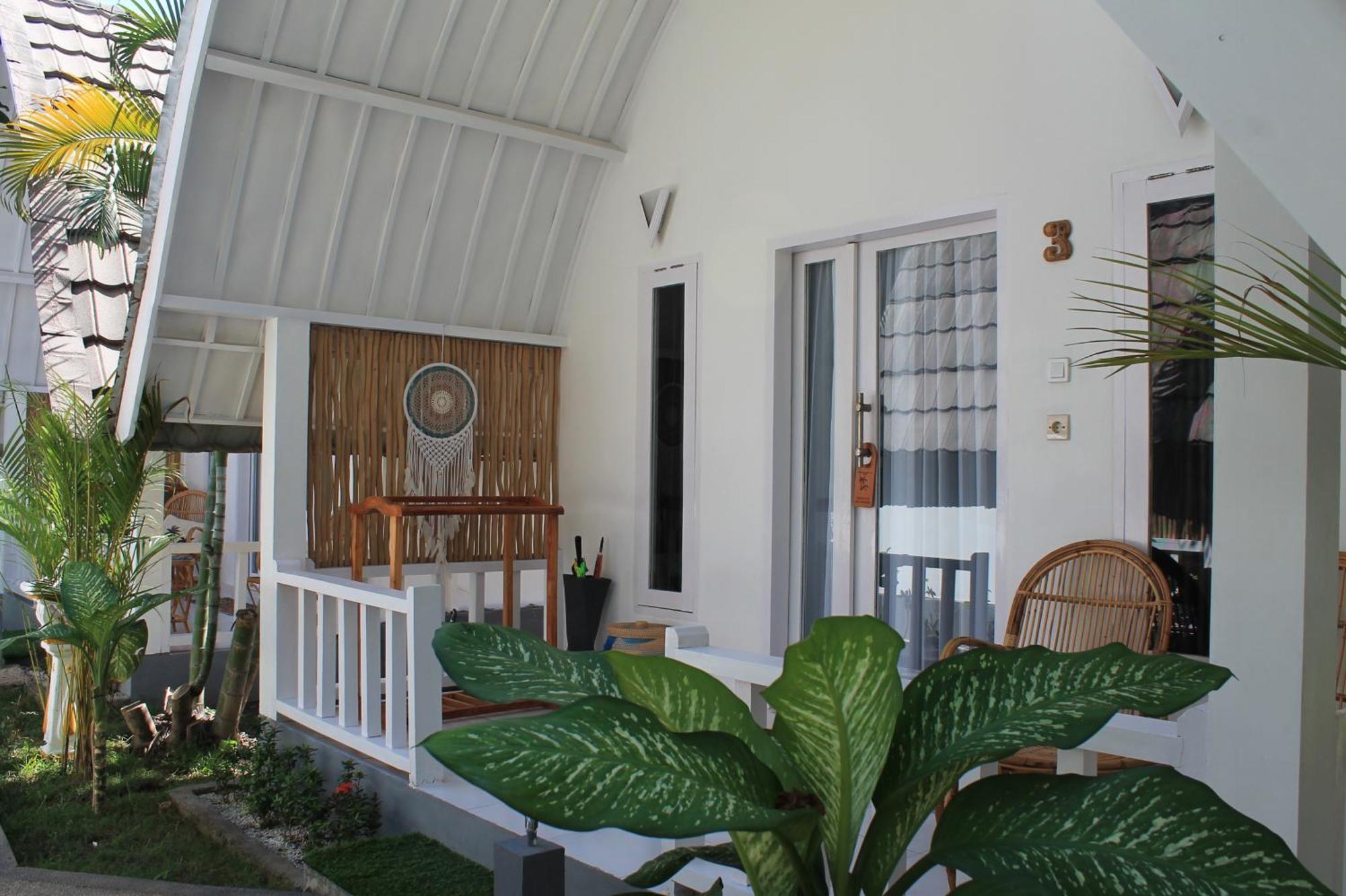 New Balengku Dua Hotel - Adults Only Gili Air Exteriör bild